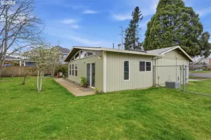 20070 SW Blanton St, Beaverton, OR 97078 - Photo 31