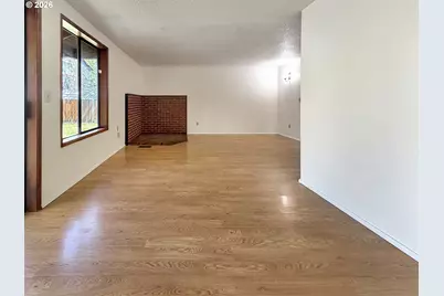 18513 SE Stephens St, Portland, OR 97233 - Photo 3