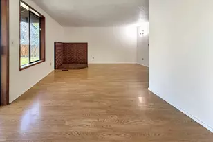 18513 SE Stephens St, Portland, OR 97233 - Photo 3