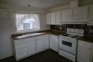 81876 Hwy 395, Hermiston, OR 97838 - Photo 3