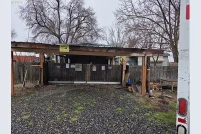 81876 Highway 395, Hermiston, OR 97838 - Photo 1