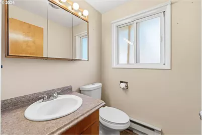 2478 Marion St, North Bend, OR 97459 - Photo 21