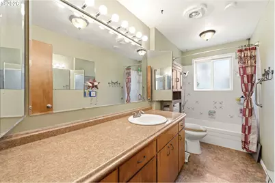 2478 Marion St, North Bend, OR 97459 - Photo 15