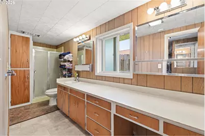 2478 Marion St, North Bend, OR 97459 - Photo 17