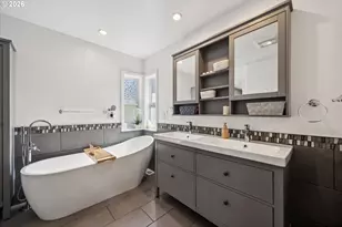 13165 SW Brightwood St, Beaverton, OR 97005 - Photo 23