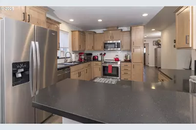 5262 Nopal St, Florence, OR 97439 - Photo 9