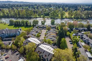 599 Wimbledon Ct, Eugene, OR 97401 - Photo 35