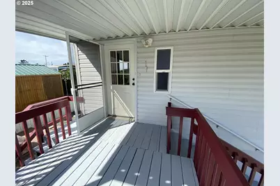 98042 W Benham Ln #15, Brookings, OR 97415 - Photo 13