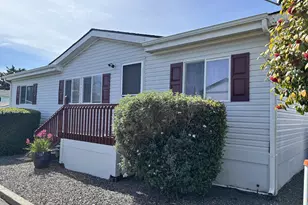 98042 W Benham Ln, Brookings, OR 97415 - Photo 3