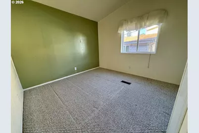 98042 W Benham Ln #15, Brookings, OR 97415 - Photo 23