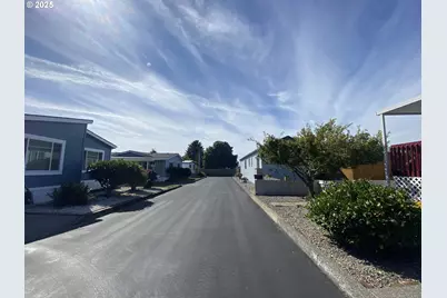 98042 W Benham Ln #15, Brookings, OR 97415 - Photo 33