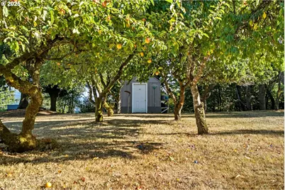 72290 Little Jack Falls Rd, Rainier, OR 97048 - Photo 17