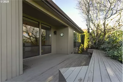 3205 SE Balboa Dr, Vancouver, WA 98683 - Photo 9