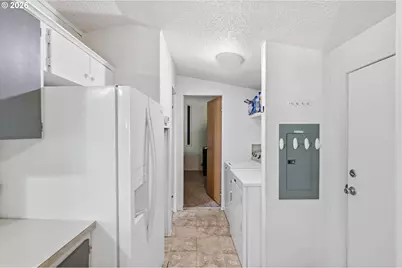 301 E Columbia Dr #68, Newberg, OR 97132 - Photo 15