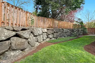 3527 NW Lansbrook Terrace, Portland, OR 97229 - Photo 23