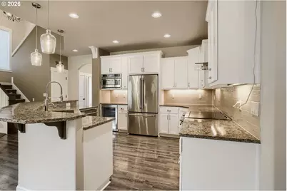 830 Shelokum Dr, Silverton, OR 97381 - Photo 11