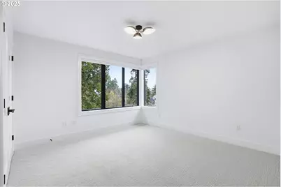 16901 Kara Ln, Lake Oswego, OR 97035 - Photo 37