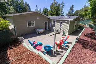 159 Florentine Ave, Florence, OR 97439 - Photo 37