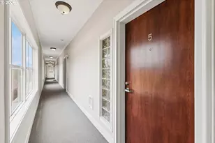 2241 NW Pettygrove St, Portland, OR 97210 - Photo 3