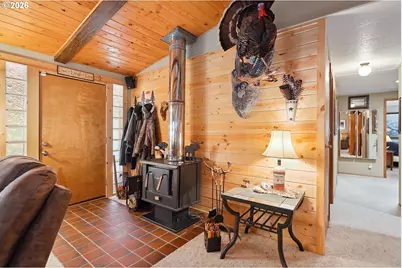 328 Ponderosa Way, Tygh Valley, OR 97063 - Photo 9