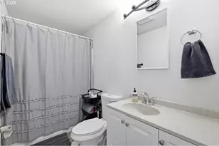 505 S 5th St, Harrisburg, OR 97446 - Photo 15