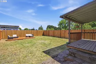 505 S 5th St, Harrisburg, OR 97446 - Photo 23