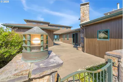 1950 Beach Loop Dr, Bandon, OR 97411 - Photo 13