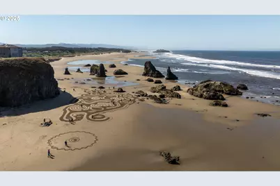 1950 Beach Loop Dr, Bandon, OR 97411 - Photo 9