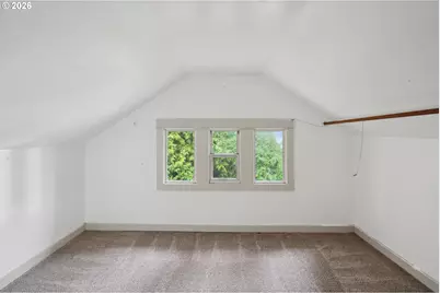 8921 SE Washington St, Portland, OR 97216 - Photo 25