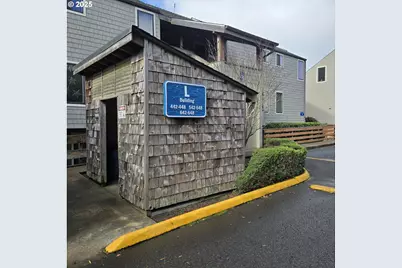 1000 SE Bay Blvd #445, Newport, OR 97365 - Photo 1
