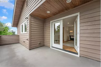 6710 SW 11th Dr, Portland, OR 97219 - Photo 39