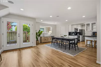 6710 SW 11th Dr, Portland, OR 97219 - Photo 11