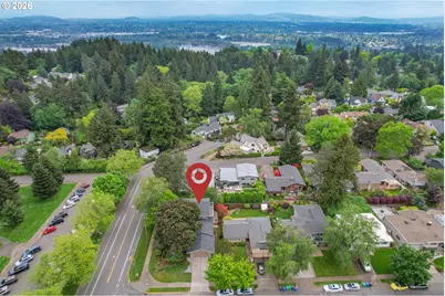 6710 SW 11th Dr, Portland, OR 97219 - Photo 47