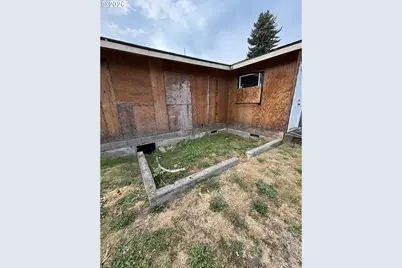 1223 N Terry St, Portland, OR 97217 - Photo 17
