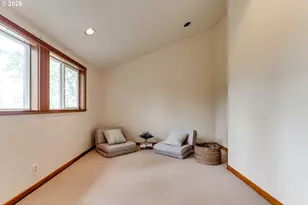 3210 Inspiration Point Dr, Eugene, OR 97405 - Photo 33