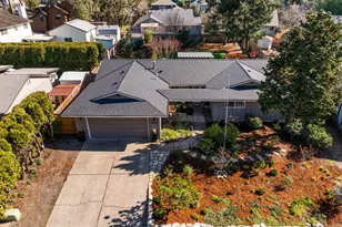 2420 SW 172nd Ct, Beaverton, OR 97003 - Photo 31