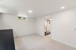 2223 NE 16th Ave, Portland, OR 97212 - Photo 31