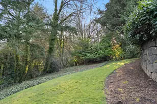 1136 SW Davenport St, Portland, OR 97201 - Photo 41