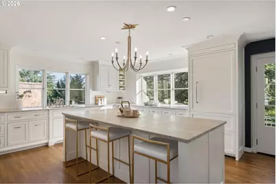 1136 SW Davenport St, Portland, OR 97201 - Photo 5