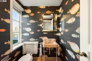 1136 SW Davenport St, Portland, OR 97201 - Photo 11