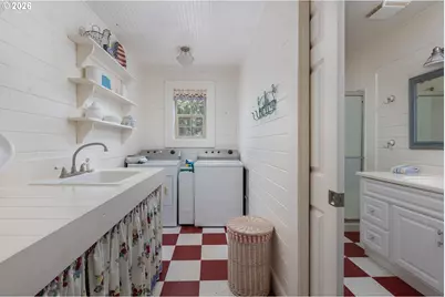 34835 Hill St, Pacific City, OR 97135 - Photo 15