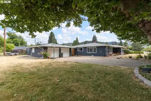 223 W Hazel St, Roseburg, OR 97471 - Photo 33
