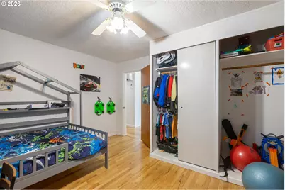 223 W Hazel St, Roseburg, OR 97471 - Photo 27