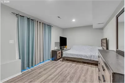 3893 SW 4th St, Gresham, OR 97030 - Photo 37