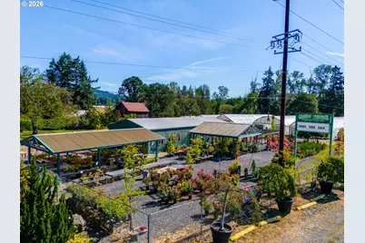 5795 S Santiam Hwy, Lebanon, OR 97355 - Photo 11