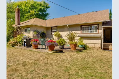 5795 S Santiam Hwy, Lebanon, OR 97355 - Photo 1