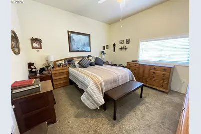 48440 Jasper Dr, Oakridge, OR 97463 - Photo 11