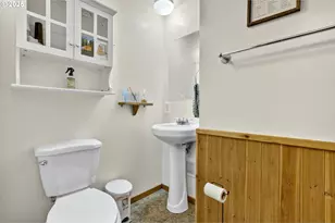 814 Cedaroak St, Saint Helens, OR 97051 - Photo 33