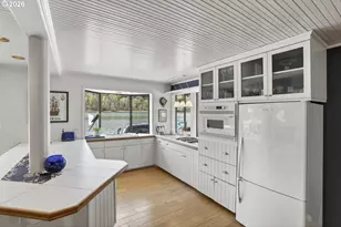 100 SE Harney St, Portland, OR 97202 - Photo 15