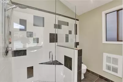 100 SE Harney St #11, Portland, OR 97202 - Photo 35